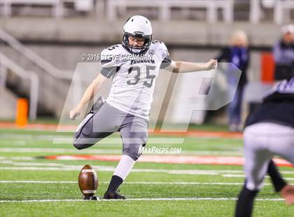 Thumbnail 2 in Desert Hills vs Stansburry (UHSAA 3AA Semifinal) photogallery.
