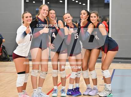 Thumbnail 2 in Tampa Prep vs. Perry (Nike TOC Southwest) photogallery.