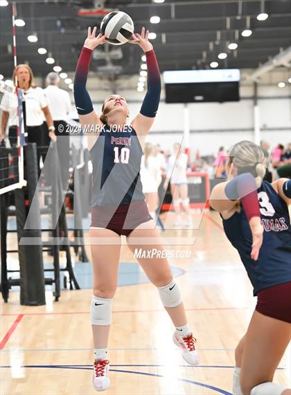 Thumbnail 2 in Tampa Prep vs. Perry (Nike TOC Southwest) photogallery.