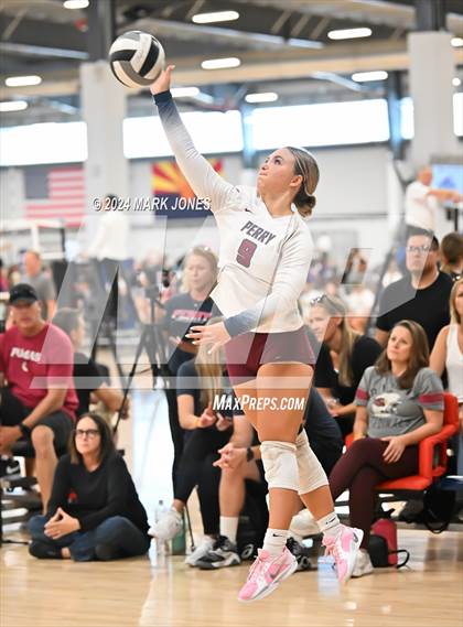 Thumbnail 3 in Tampa Prep vs. Perry (Nike TOC Southwest) photogallery.