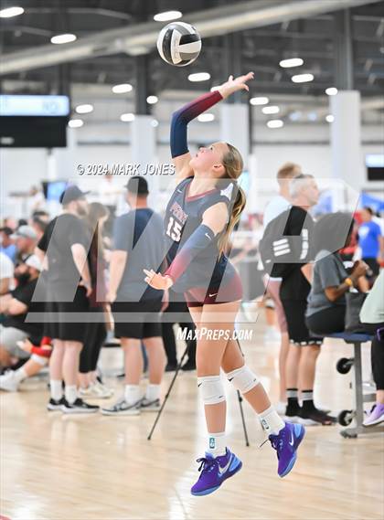 Thumbnail 3 in Tampa Prep vs. Perry (Nike TOC Southwest) photogallery.