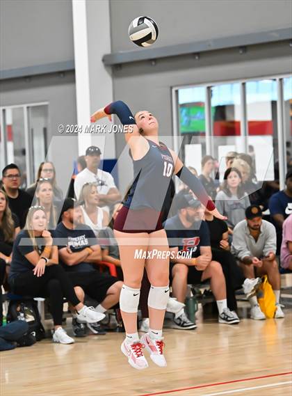 Thumbnail 2 in Tampa Prep vs. Perry (Nike TOC Southwest) photogallery.