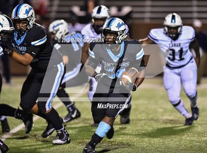 Thumbnail 2 in Lamar Consolidated @ Paetow photogallery.
