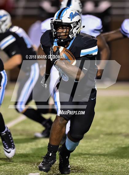 Thumbnail 1 in Lamar Consolidated @ Paetow photogallery.
