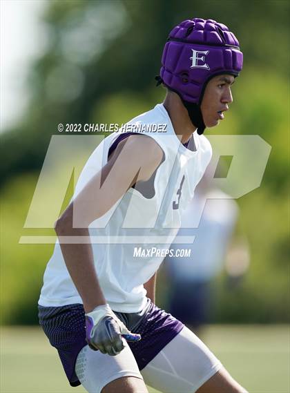 Thumbnail 3 in Elgin vs College Park (Texas 7 on 7 State Qualifier) photogallery.