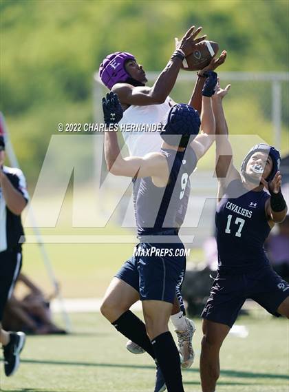 Thumbnail 2 in Elgin vs College Park (Texas 7 on 7 State Qualifier) photogallery.