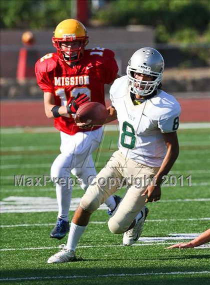 Thumbnail 1 in Long Beach Poly @ Mission Viejo photogallery.