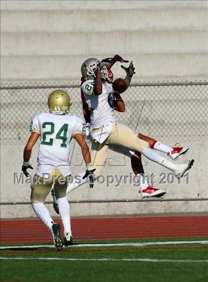 Thumbnail 1 in Long Beach Poly @ Mission Viejo photogallery.