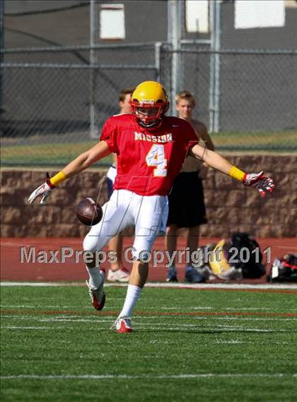 Thumbnail 1 in Long Beach Poly @ Mission Viejo photogallery.