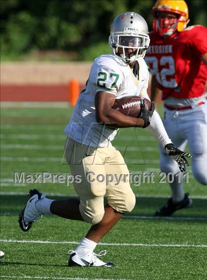 Thumbnail 1 in Long Beach Poly @ Mission Viejo photogallery.