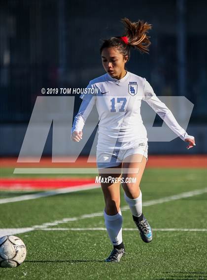 Thumbnail 1 in San Dimas @ Sierra Vista (CIF SS D5 1st Round) photogallery.