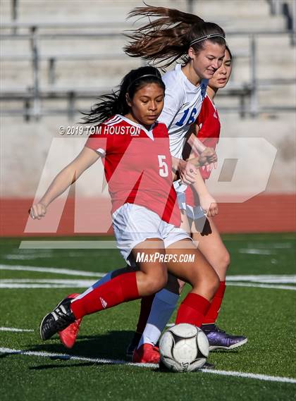 Thumbnail 3 in San Dimas @ Sierra Vista (CIF SS D5 1st Round) photogallery.