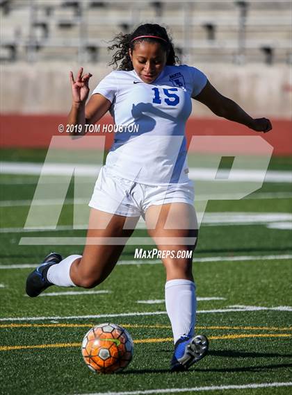 Thumbnail 2 in San Dimas @ Sierra Vista (CIF SS D5 1st Round) photogallery.