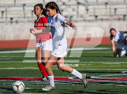 Thumbnail 1 in San Dimas @ Sierra Vista (CIF SS D5 1st Round) photogallery.