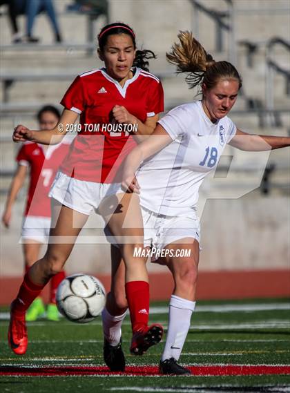 Thumbnail 1 in San Dimas @ Sierra Vista (CIF SS D5 1st Round) photogallery.