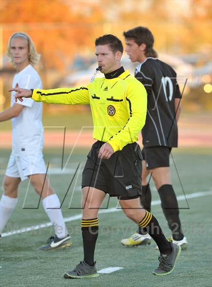 Thumbnail 3 in Jesuit vs. Granite Bay (CIF SJS D1 Final) photogallery.