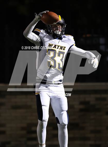 Thumbnail 2 in Wayne vs. Batavia (Section 5 Class B Final) photogallery.