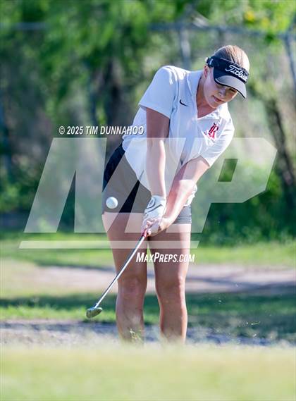 Thumbnail 3 in UIL Region IV 5A Girls Golf Final (Round 1) photogallery.