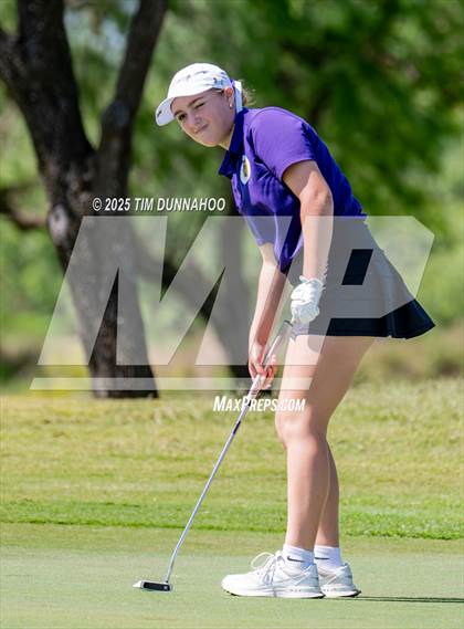 Thumbnail 2 in UIL Region IV 5A Girls Golf Final (Round 1) photogallery.