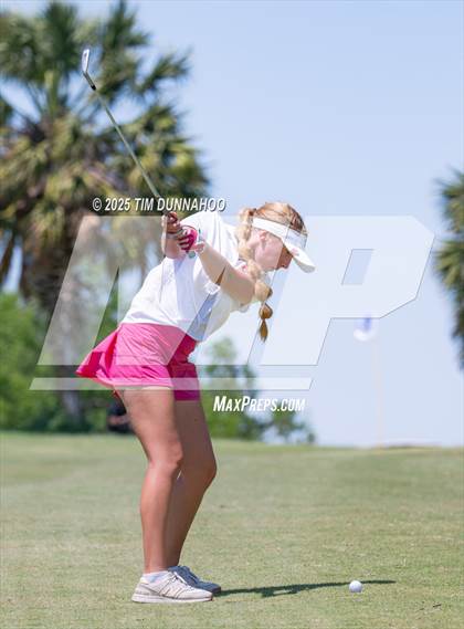 Thumbnail 1 in UIL Region IV 5A Girls Golf Final (Round 1) photogallery.
