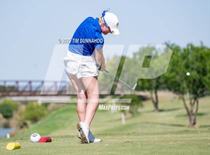 Thumbnail 3 in UIL Region IV 5A Girls Golf Final (Round 1) photogallery.