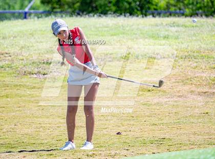 Thumbnail 3 in UIL Region IV 5A Girls Golf Final (Round 1) photogallery.