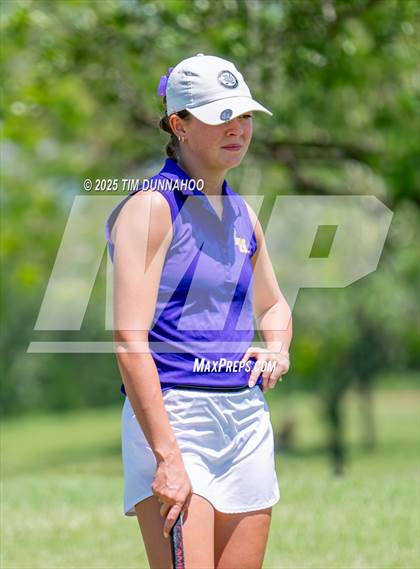 Thumbnail 2 in UIL Region IV 5A Girls Golf Final (Round 1) photogallery.