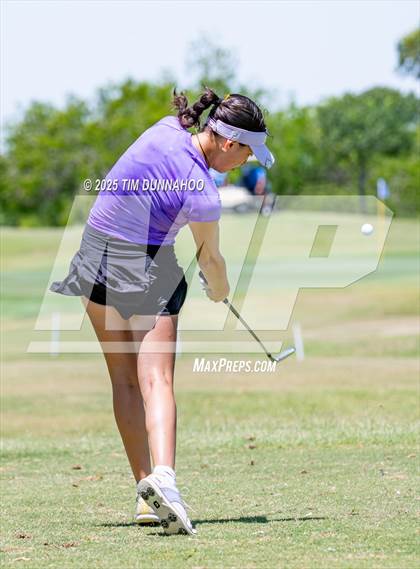 Thumbnail 2 in UIL Region IV 5A Girls Golf Final (Round 1) photogallery.