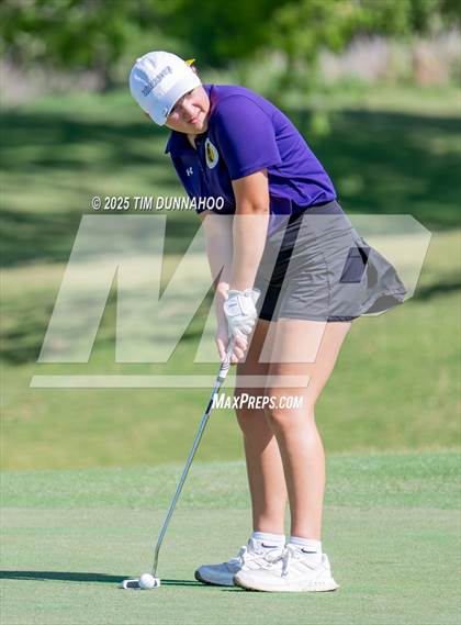 Thumbnail 3 in UIL Region IV 5A Girls Golf Final (Round 1) photogallery.