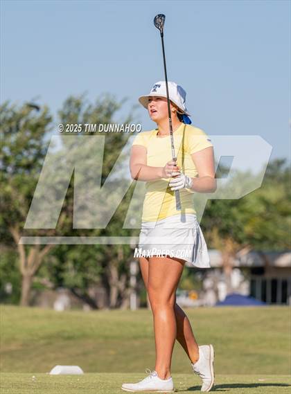 Thumbnail 3 in UIL Region IV 5A Girls Golf Final (Round 1) photogallery.
