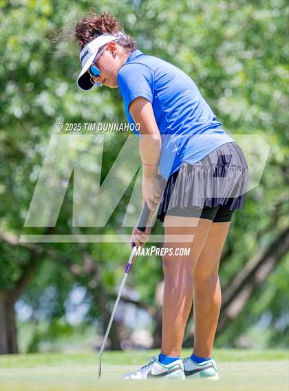 Thumbnail 2 in UIL Region IV 5A Girls Golf Final (Round 1) photogallery.