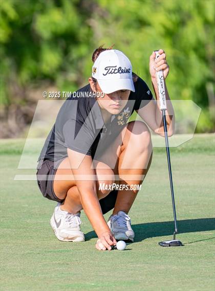 Thumbnail 2 in UIL Region IV 5A Girls Golf Final (Round 1) photogallery.