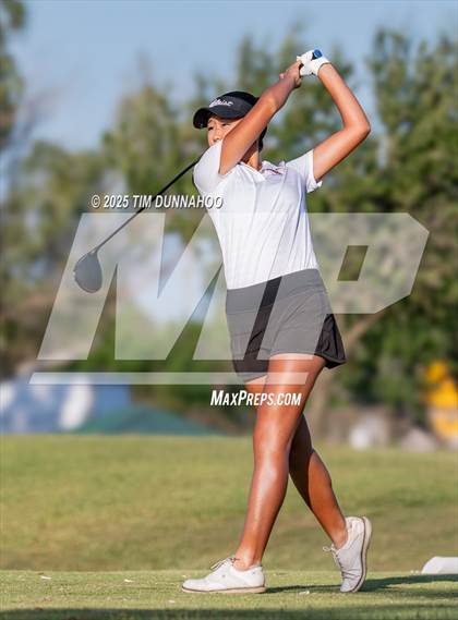 Thumbnail 2 in UIL Region IV 5A Girls Golf Final (Round 1) photogallery.