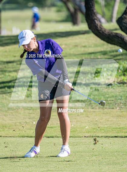 Thumbnail 3 in UIL Region IV 5A Girls Golf Final (Round 1) photogallery.
