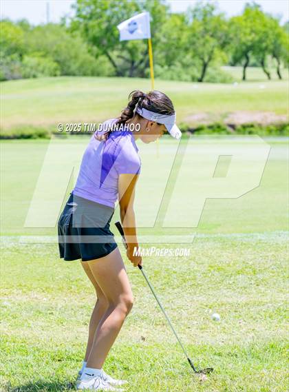 Thumbnail 2 in UIL Region IV 5A Girls Golf Final (Round 1) photogallery.