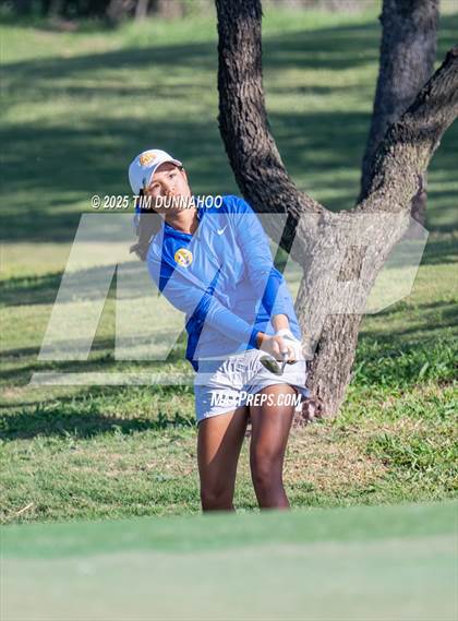 Thumbnail 3 in UIL Region IV 5A Girls Golf Final (Round 1) photogallery.
