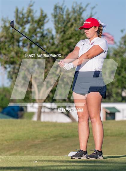 Thumbnail 1 in UIL Region IV 5A Girls Golf Final (Round 1) photogallery.