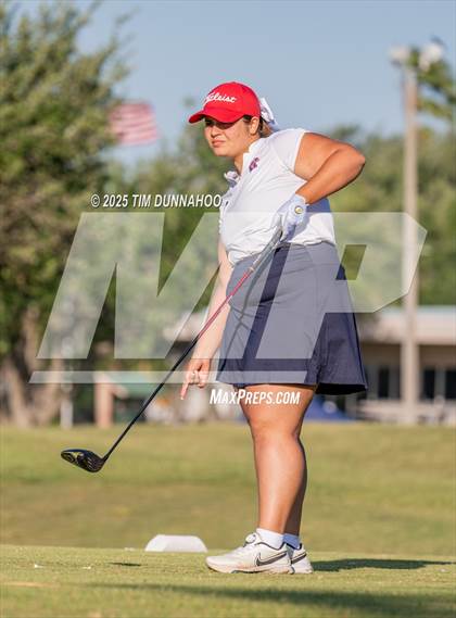 Thumbnail 2 in UIL Region IV 5A Girls Golf Final (Round 1) photogallery.