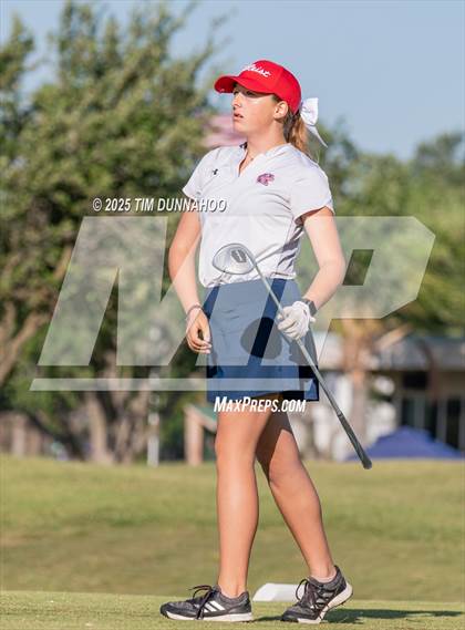 Thumbnail 1 in UIL Region IV 5A Girls Golf Final (Round 1) photogallery.