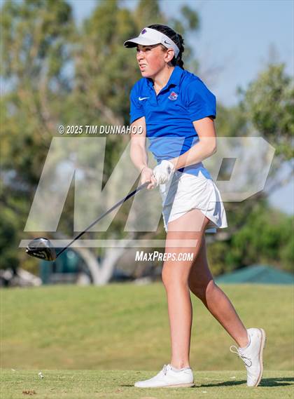 Thumbnail 2 in UIL Region IV 5A Girls Golf Final (Round 1) photogallery.