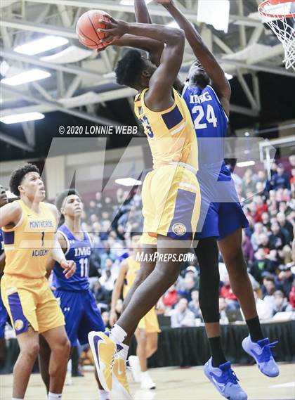 Thumbnail 2 in IMG Academy vs. Montverde Academy (Spalding Hoophall Classic) photogallery.