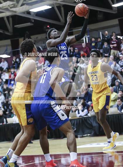 Thumbnail 2 in IMG Academy vs. Montverde Academy (Spalding Hoophall Classic) photogallery.