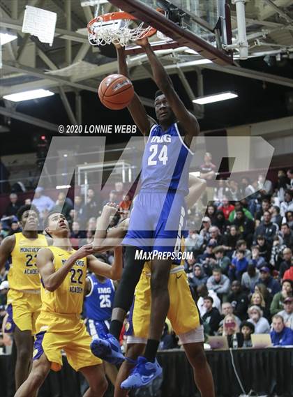Thumbnail 3 in IMG Academy vs. Montverde Academy (Spalding Hoophall Classic) photogallery.