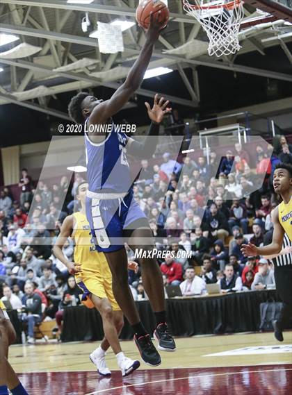 Thumbnail 1 in IMG Academy vs. Montverde Academy (Spalding Hoophall Classic) photogallery.