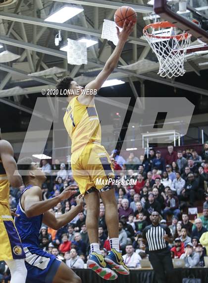 Thumbnail 3 in IMG Academy vs. Montverde Academy (Spalding Hoophall Classic) photogallery.