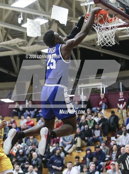 Thumbnail 3 in IMG Academy vs. Montverde Academy (Spalding Hoophall Classic) photogallery.