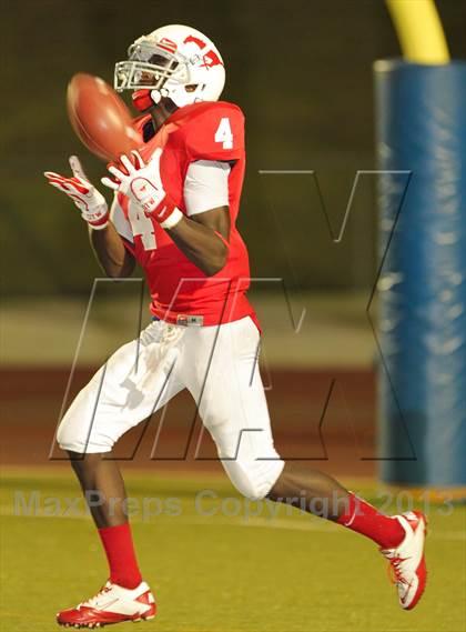 Thumbnail 2 in Fossil Ridge vs. Grapevine photogallery.