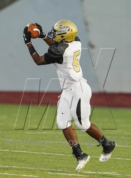 Thumbnail 2 in Fossil Ridge vs. Grapevine photogallery.