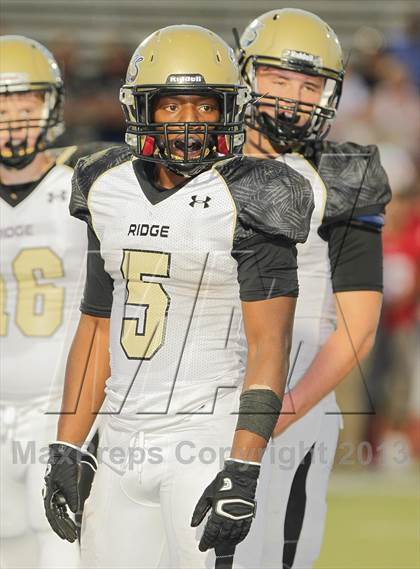 Thumbnail 2 in Fossil Ridge vs. Grapevine photogallery.