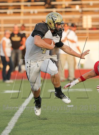 Thumbnail 3 in Fossil Ridge vs. Grapevine photogallery.